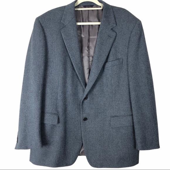Brooks Brothers lambs wool herringbone sport coat